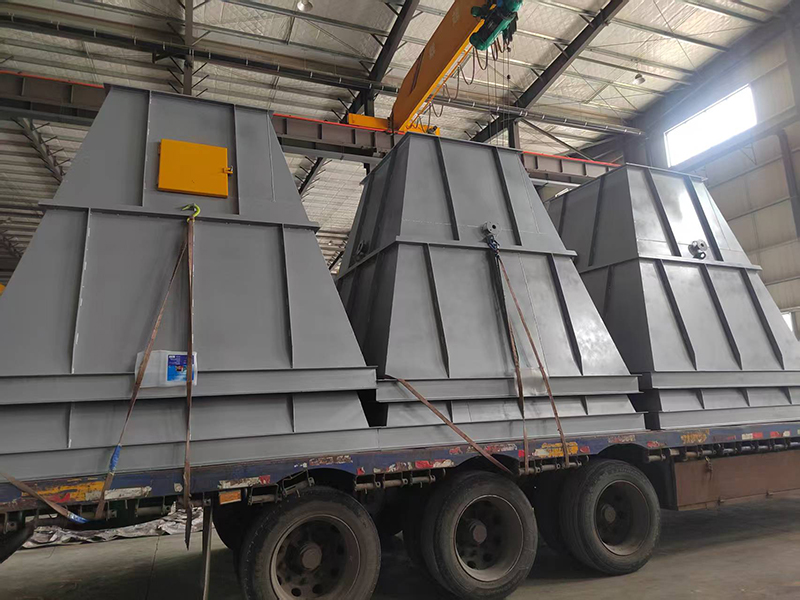 TZQM_336L三臺(tái)防爆除塵器