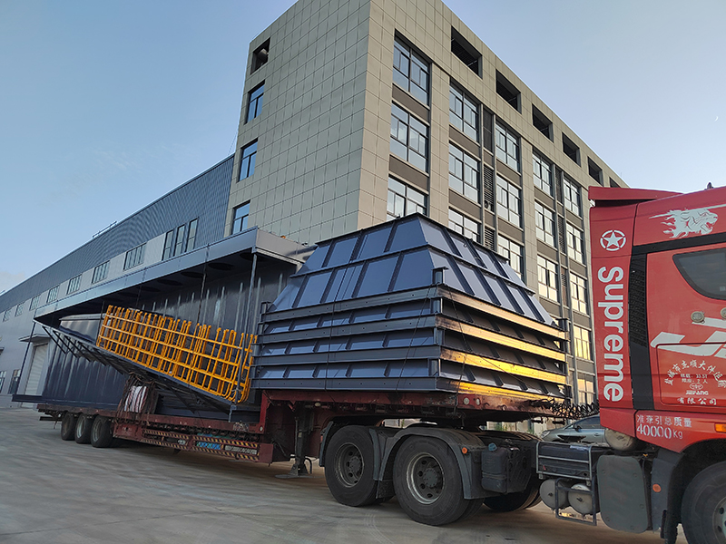 發(fā)往廣東韶關(guān)市128—212氣箱脈沖袋式除塵器